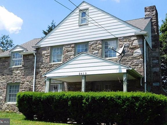2nd image of 2413 Garrett Rd