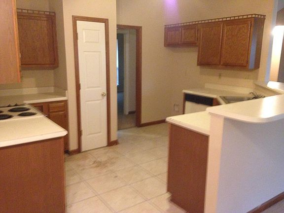 2nd image of 7500 Meadowland Dr
