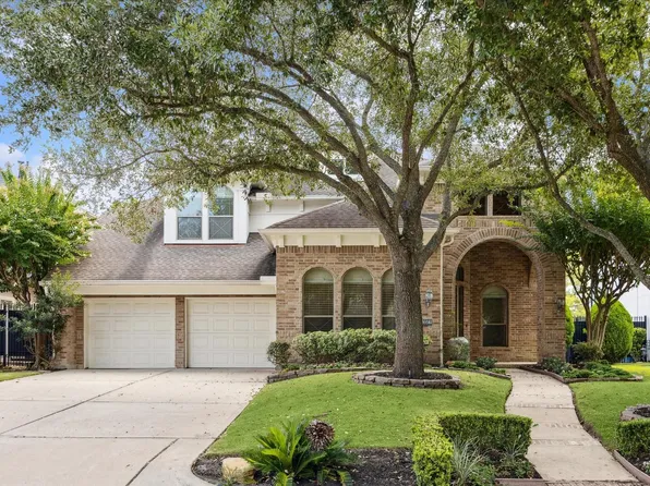 3327 Louvre Ln, Houston, TX 77082