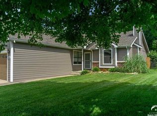 3820 Elizabeth Ct, Lawrence, KS 66049
