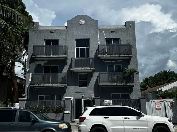 2 Bed/1 Bath in the Heart of Little Havana!, 1129 NW 3rd St APT 306, Miami, FL 33128
