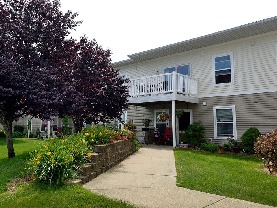 1st image of 3738 Riverbed Ln SE APT 3