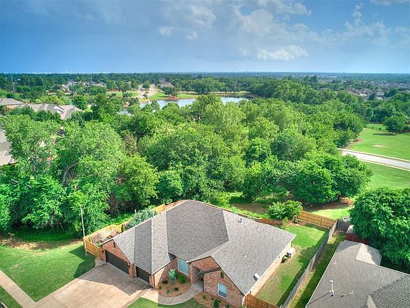 5th image of 2900 Sterling Dr