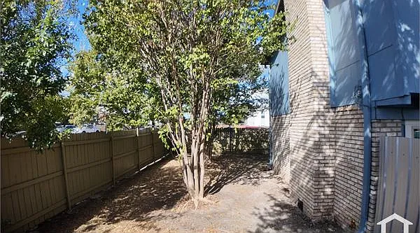 8616 Putnam Dr #101 — Photo 18