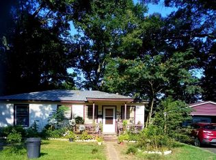 601 N Owens St, Jefferson, TX 75657