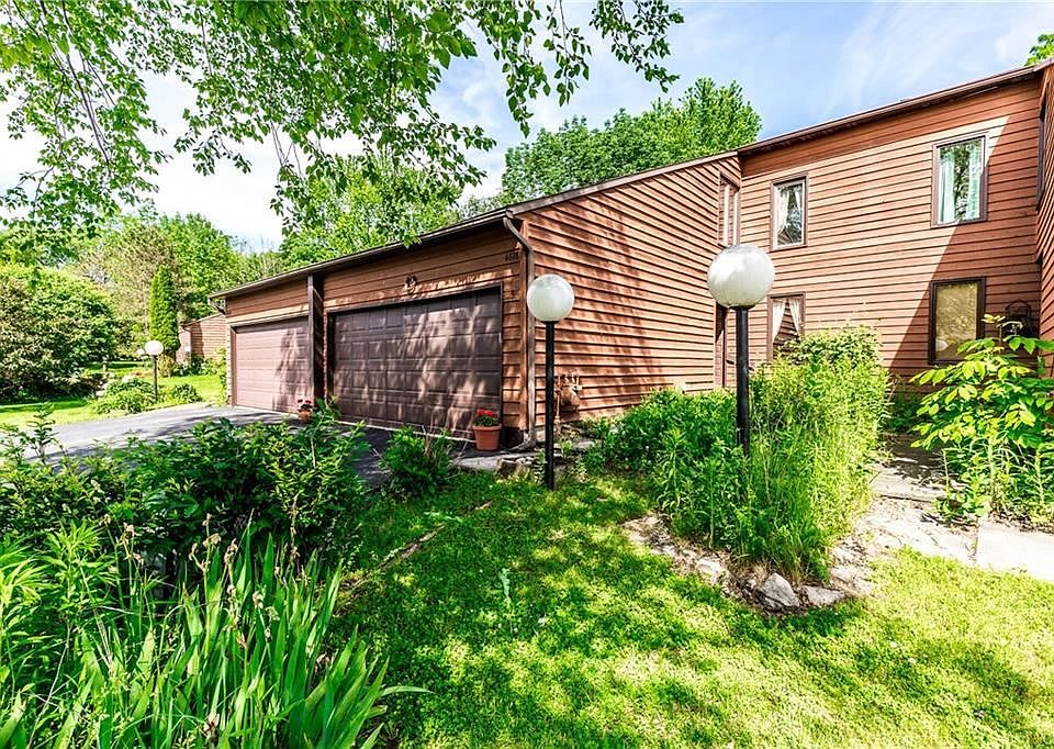 1st image of 4618 Wisteria Cir
