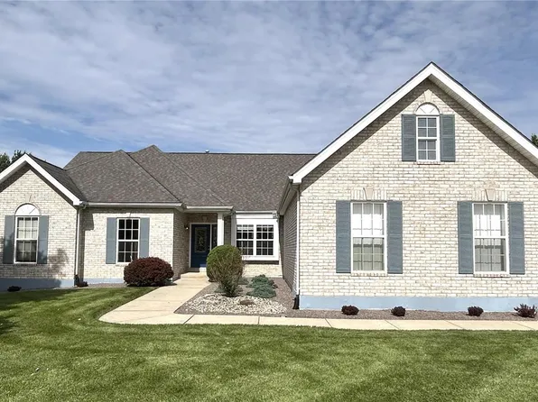 1133 Chatham Dr, Shiloh, IL 62221