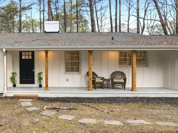 5112 Laurie Dr, Raleigh, NC 27606