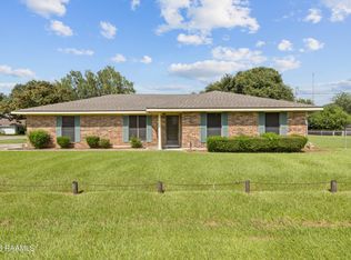 200 Cheyenne Cir, Scott, LA 70583
