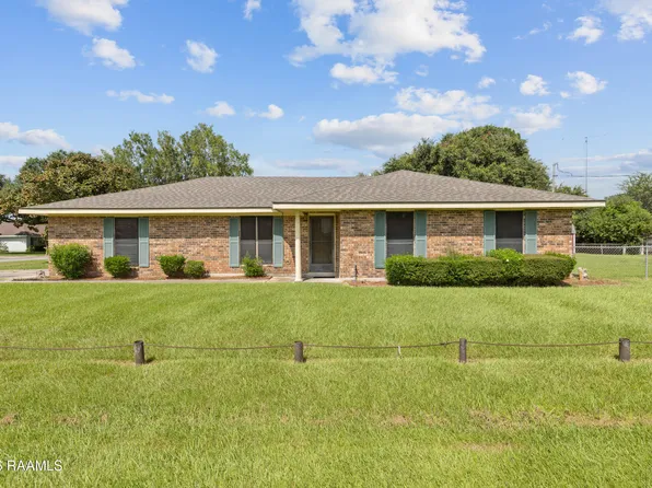 200 Cheyenne Cir, Scott, LA 70583