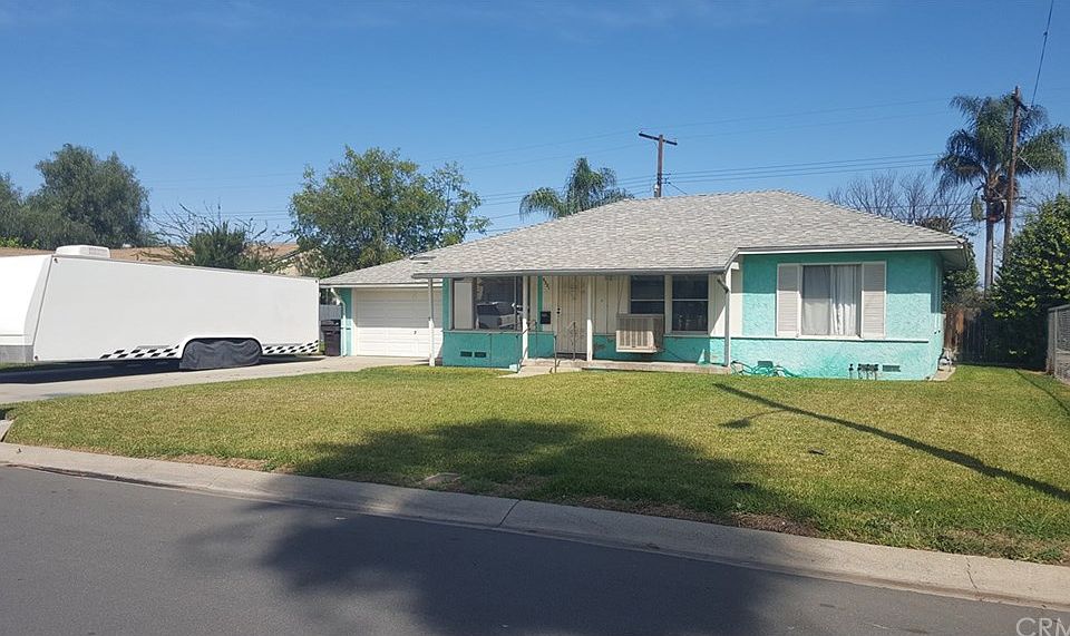 2nd image of 5321 Ivanhoe Ave