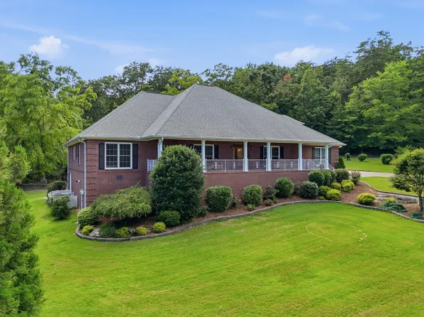 1019 Sandstone Ter, Soddy Daisy, TN 37379