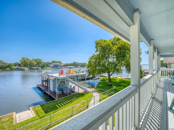 519 CEDARHILL DR, Granite Shoals, TX 78654