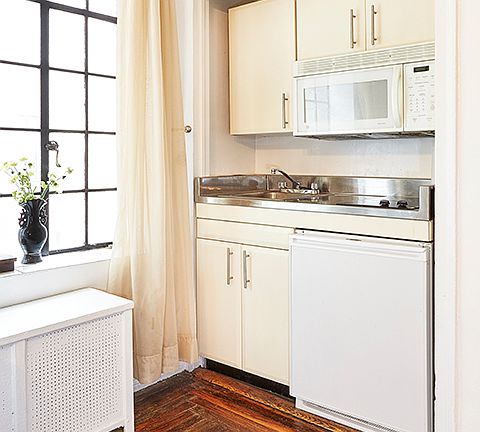 5th image of 45 Tudor City Pl APT 1106