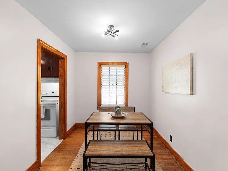 47 Brentwood Dr — Photo 10