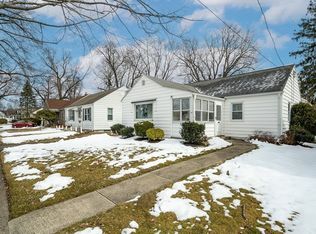 40 Dana St, Springfield, MA 01104