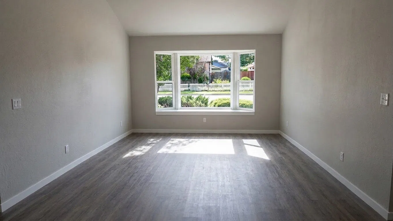 Brockton Drive — Photo 3