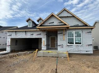 4903 Airlake Dr, Woodbury, MN 55129