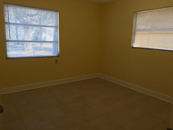 5th image of 1378 S Madison Ave
