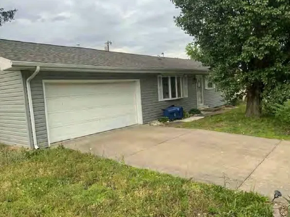 23 Frankfort Dr, West Frankfort, IL 62896