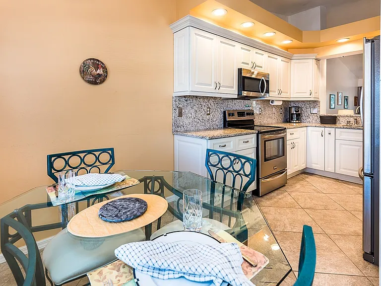 11644 SW Egret Cir #506 — Photo 7