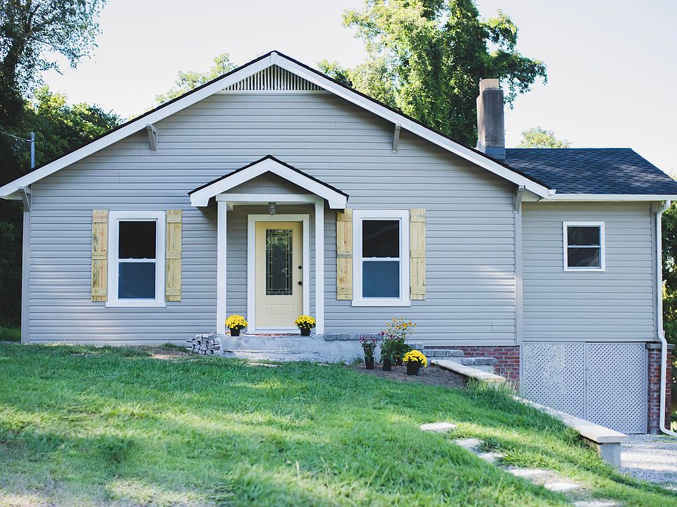 1st image of 131 Faber St