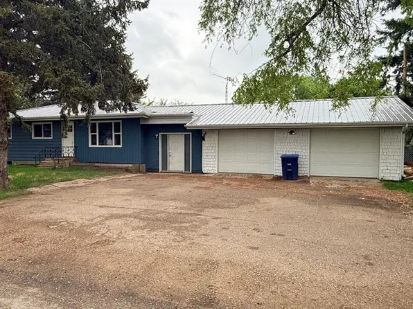 511 W Main St, Maidstone, SK S0M 1M0