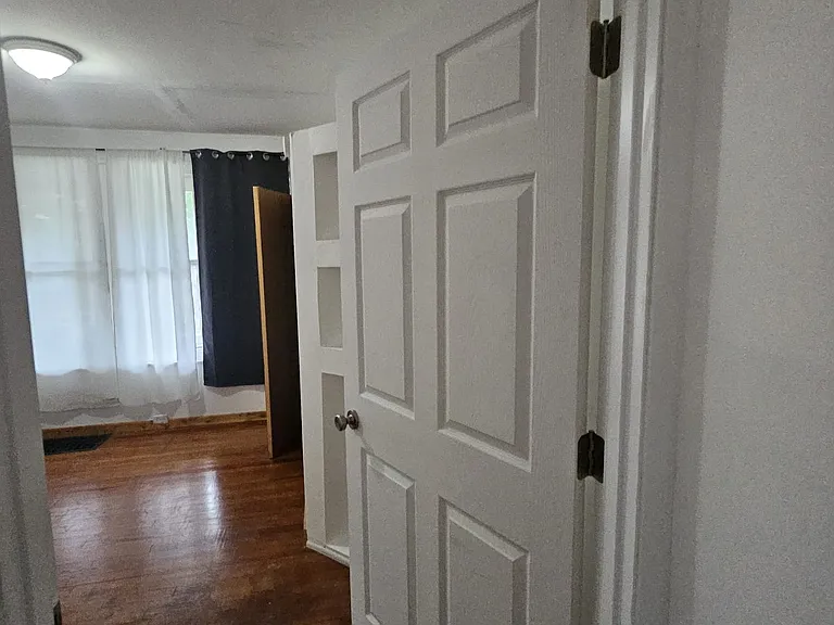 3209 Saratoga Ave #1 — Photo 6