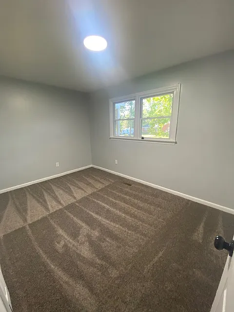 3 bed, 1150 sqft, $1,350 — Photo 4