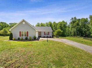 197 McMahan St, Campobello, SC 29322