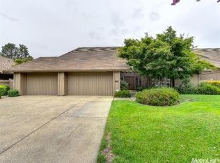 11762 Melones Cir, Gold River, CA 95670
