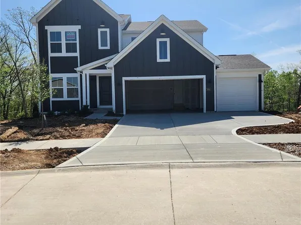 3301 Vine Clad Hill Dr, Arnold, MO 63010
