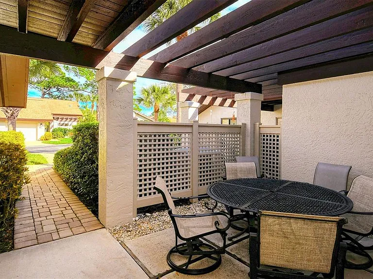 3131 Windrush Bourne #22 — Photo 3