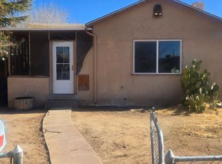 316 Girard Blvd SE, Albuquerque, NM 87106
