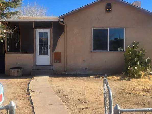 316 Girard Blvd SE, Albuquerque, NM 87106