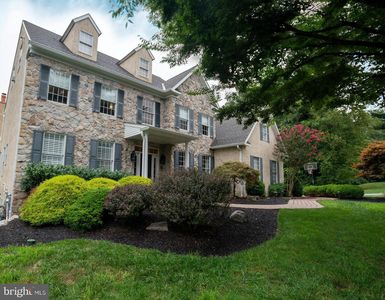 2312 Holly Ln, Lafayette Hill, PA, 19444