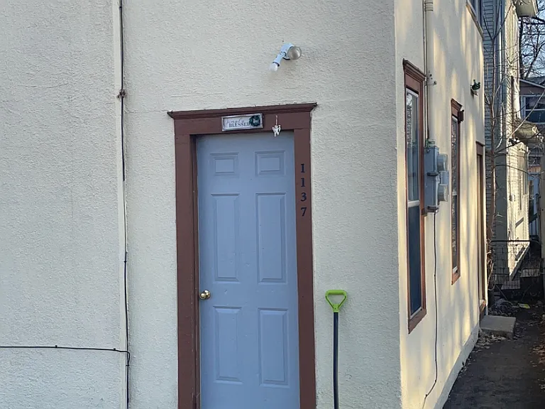 1137 Edgerton St — Photo 16