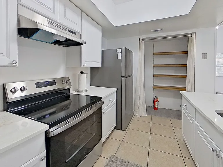 1224 Mayport Landing Dr — Photo 6