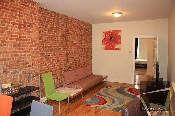 Rented by Highline Residential | media 28