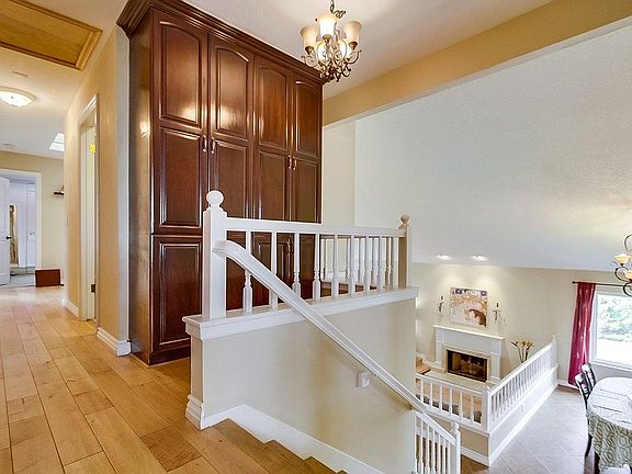 2nd image of 24241 Bella Ct