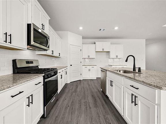 5th image of 5416 Wake Reserve Rd