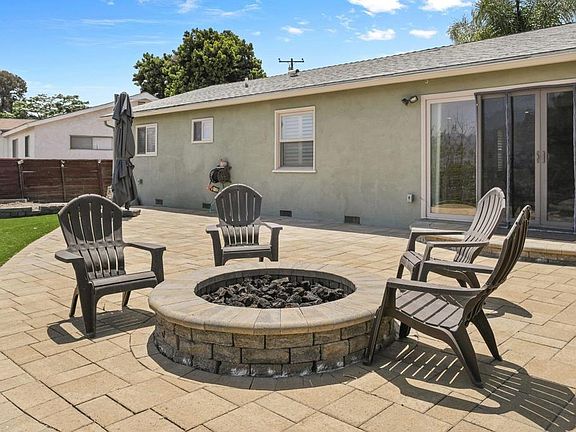5th image of 1357 Cornwall St