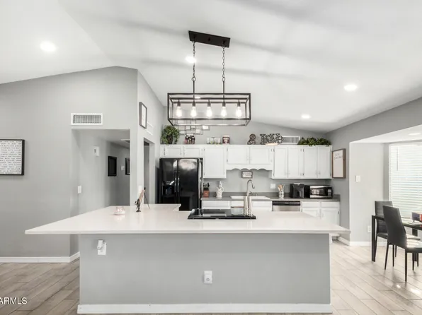 638 W BARROW Drive, Chandler, AZ 85225