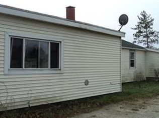 421 N Newton St, Middleton, MI 48856