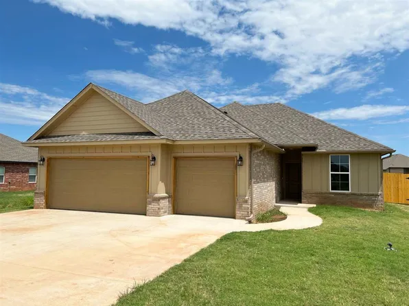 13674 NE Lafayette Dr, Elgin, OK 73538