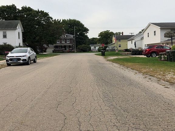 5th image of 217 South Spg