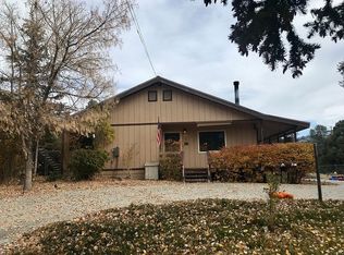800 Glenbrook Dr, Frazier Park, CA 93225