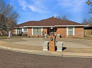 22 Regency Sq, Hobbs, NM 88242