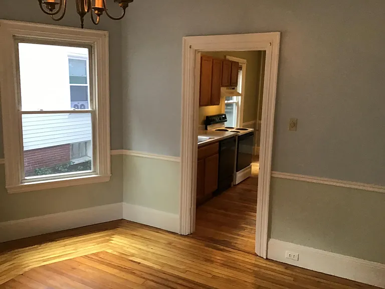 532 Brighton Ave — Photo 5