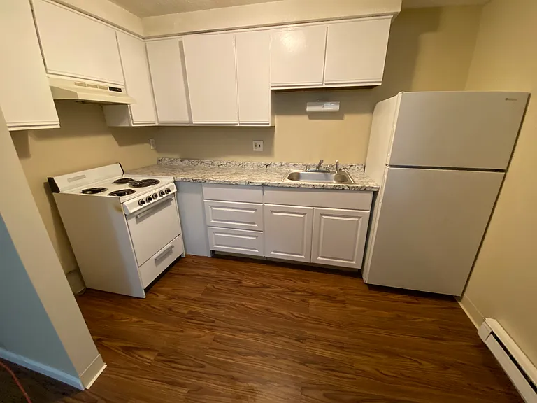 6347 Robinson Rd — Photo 1